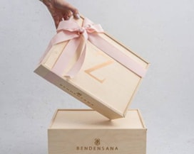 Ahşap Hediye Kutusu