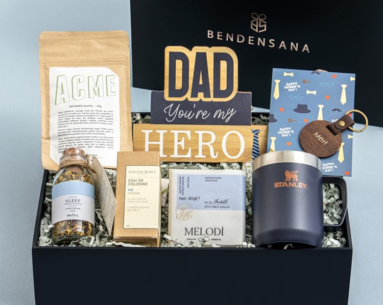 Hero Dad Babalar Günü Hediye Kutusu
