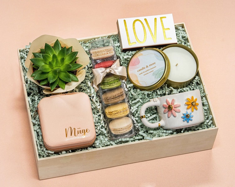 İsme Özel Çantalı Hediye Kutusu