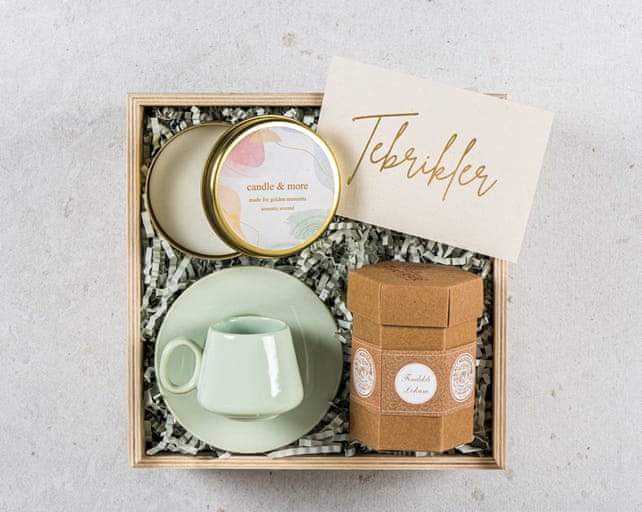 Lokumlu Mini Tebrik Hediye Kutusu