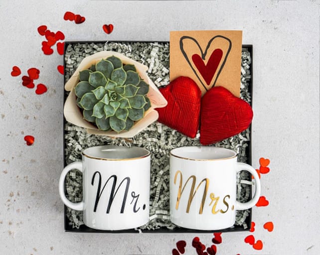 Mr & Mrs Hediye Kutusu