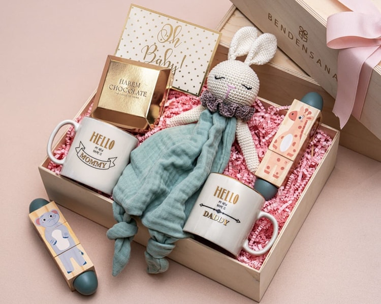 Mummy Daddy Erkek Kız Bebek Hediye Kutusu