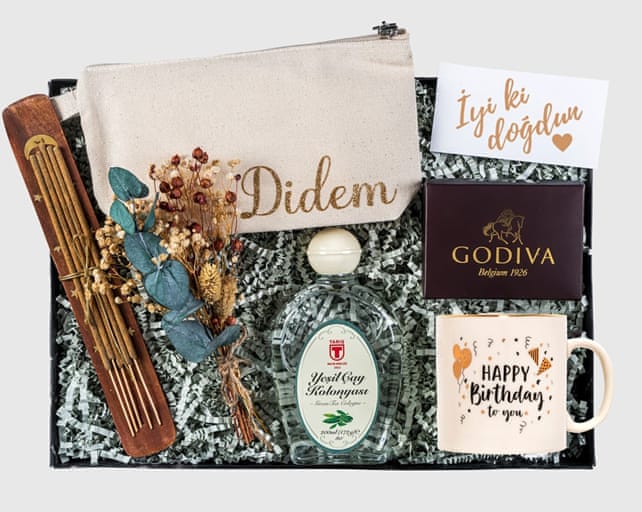 Naturel Doğum Günü Hediye Kutusu Naturel Doğum Günü Hediye Kutusu