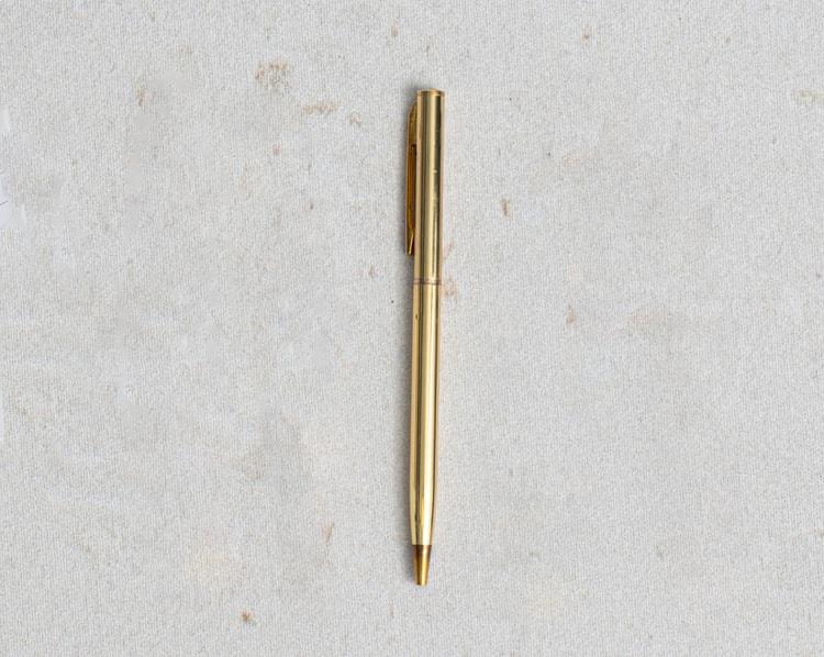 Ananas Doğum Günü Hediye Kutusu