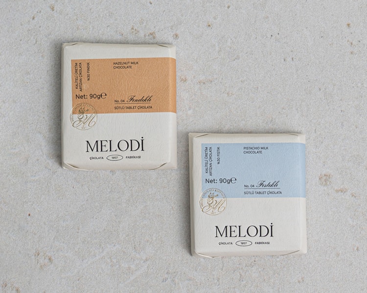 Gri Laci Doğum Günü Hediye Kutusu